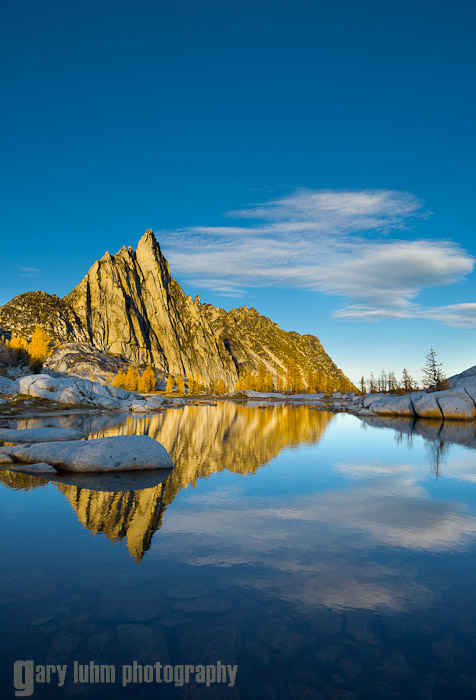 Prusik Peak. Alpine Lakes Wilderness, WA. Canon 5D II, 17-40mm f/4L @21mm, f/11, 1/30sec, iso100.