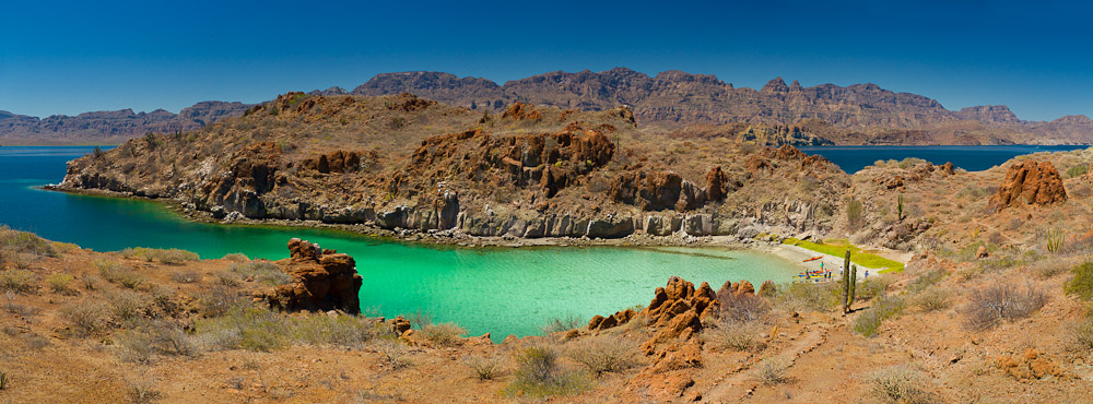 Panorama of Honeymoon Cove, Isla Danzante, Baja, Mexico, from six vertical images. Canon 7D, 17-40mm f/4L @35mm, f/5.6, 1/500sec, ISO200