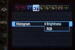 Select Histogram Brightness or RGB from MENU→ REVIEW settings.